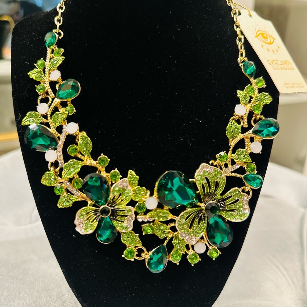Green With Envy - Picture 2 of 5